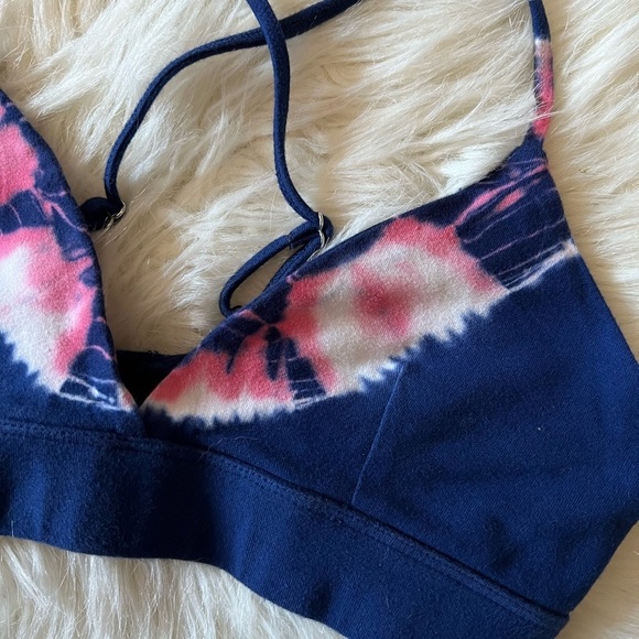 Wildfox Blue Dip Dyed Strappy Sports Bra - Picture 3 of 4